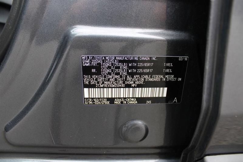 2016 TOYOTA RAV4 XLE
