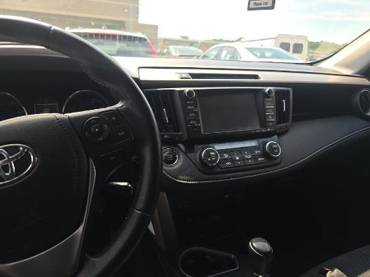 2016 TOYOTA RAV4 XLE