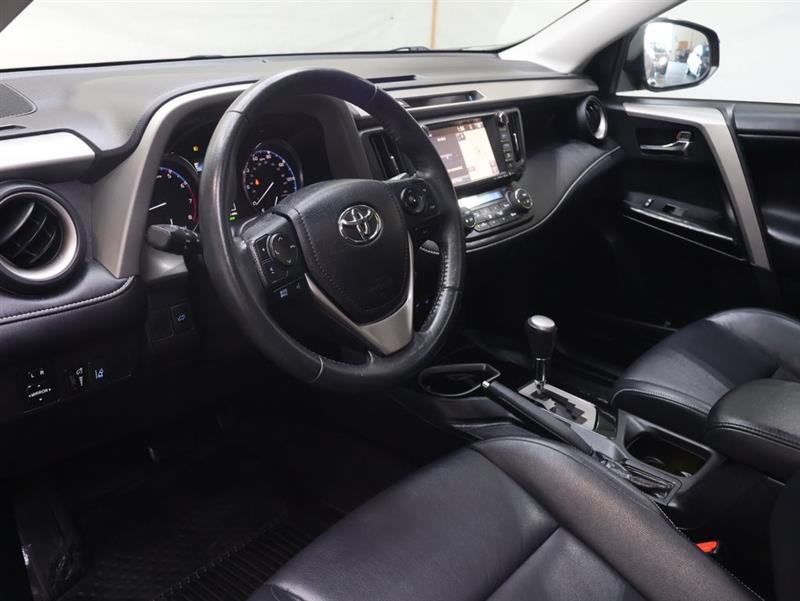 2016 TOYOTA RAV4 LIMITED