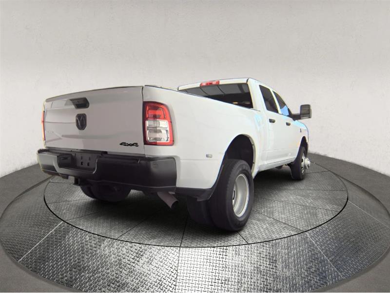 2023 RAM 3500 TRADESMAN