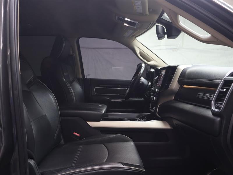 2019 RAM 3500 LARAMIE