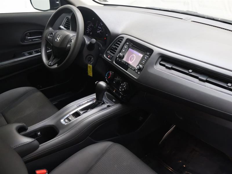 2021 HONDA HR-V LX