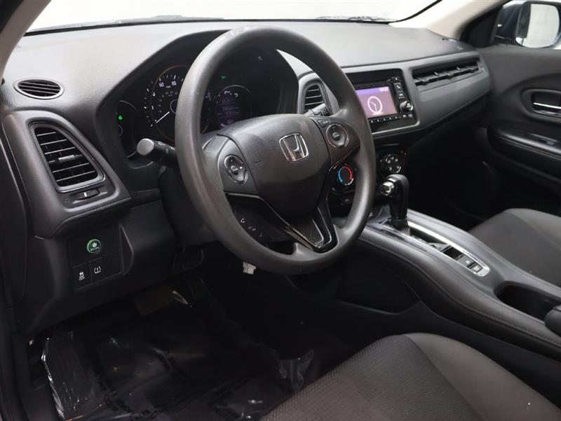 2021 HONDA HR-V LX