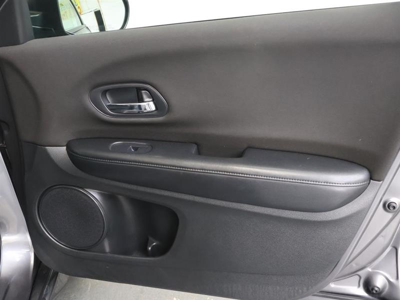 2016 HONDA HR-V LX