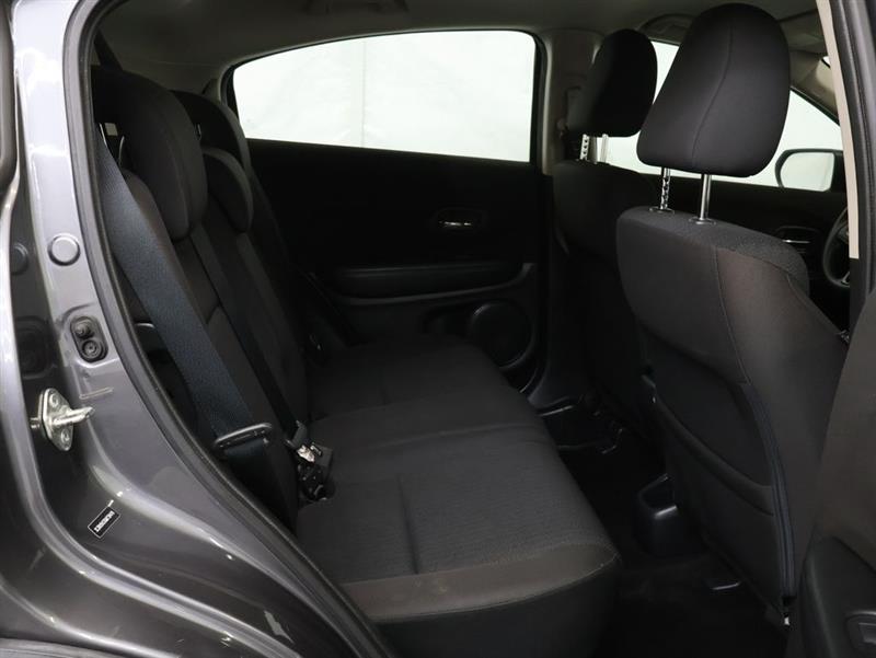 2016 HONDA HR-V LX