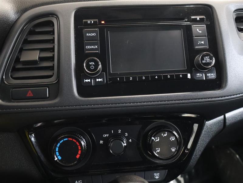 2016 HONDA HR-V LX