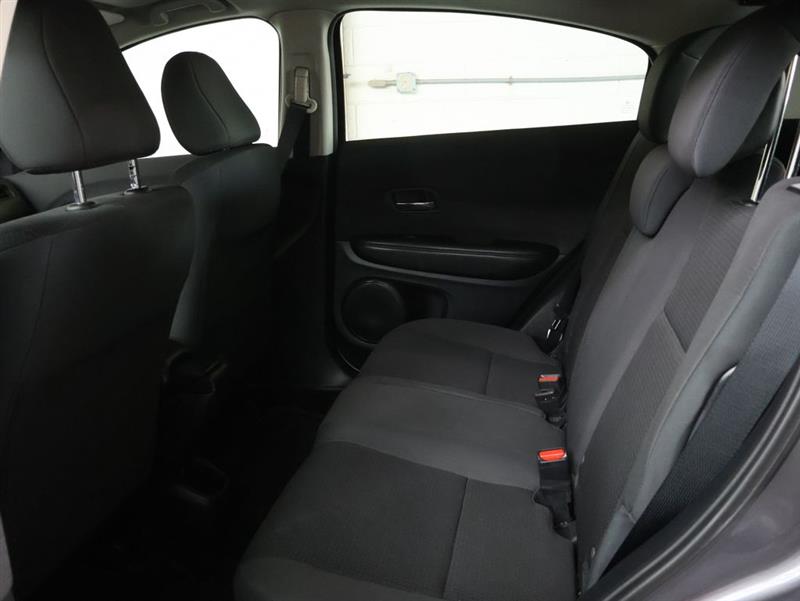 2021 HONDA HR-V LX