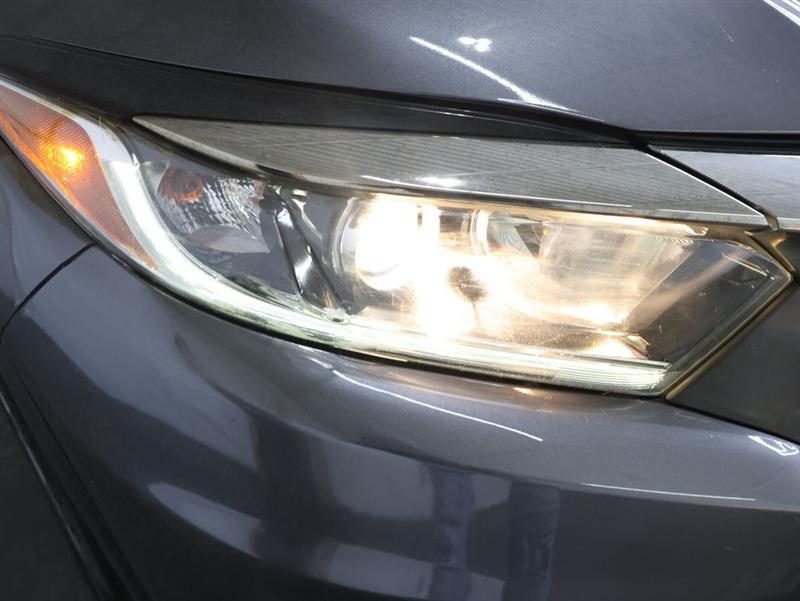 2021 HONDA HR-V LX