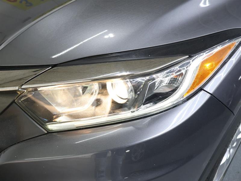 2021 HONDA HR-V LX