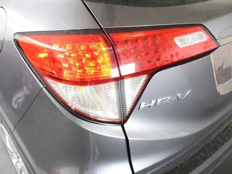2021 HONDA HR-V LX