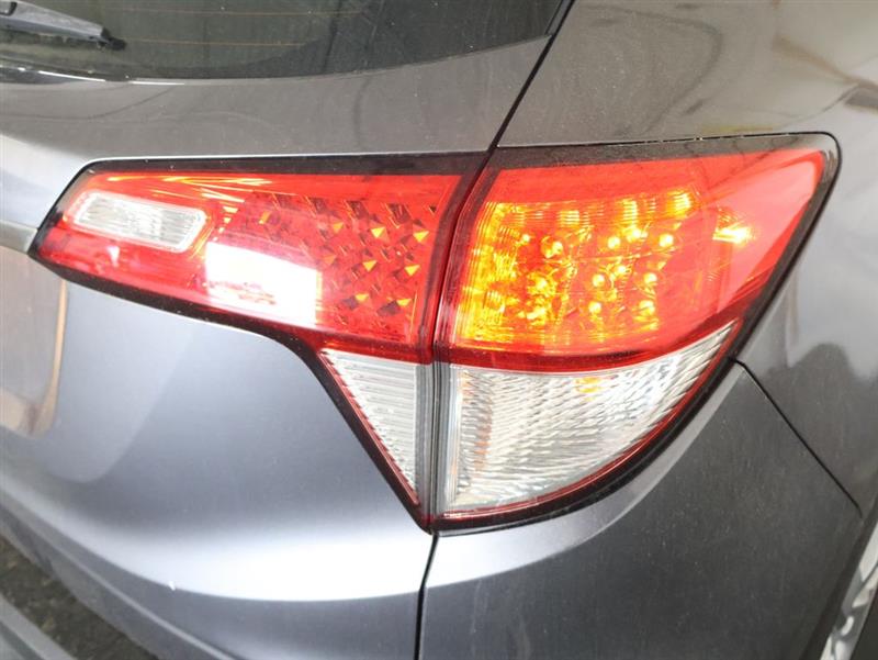 2021 HONDA HR-V LX