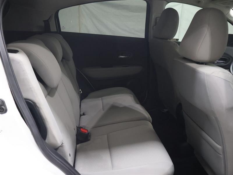 2022 HONDA HR-V LX