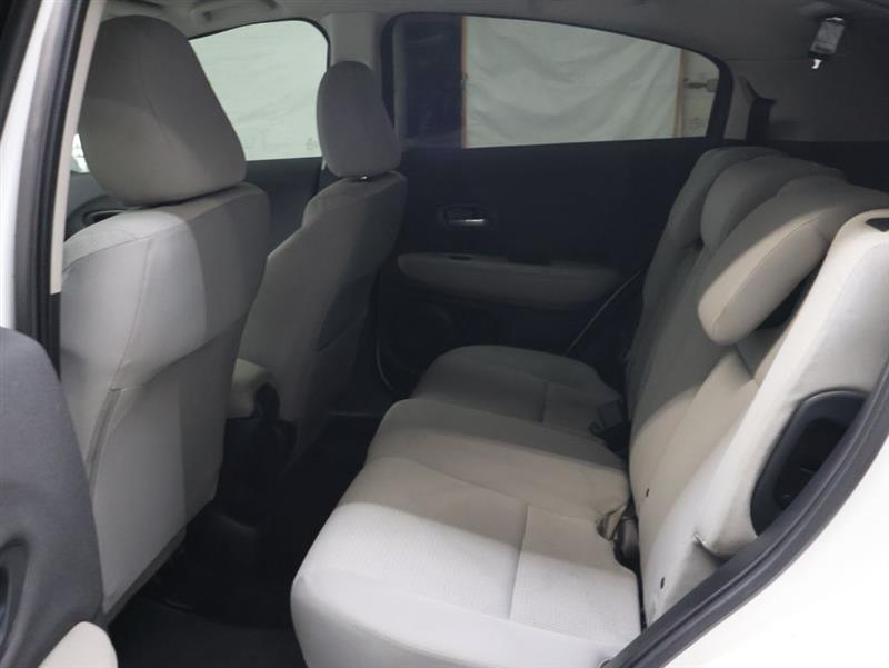 2022 HONDA HR-V LX