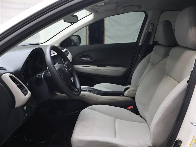 2022 HONDA HR-V LX
