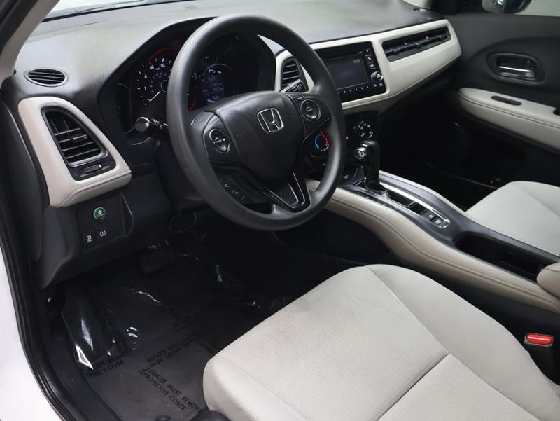 2022 HONDA HR-V LX