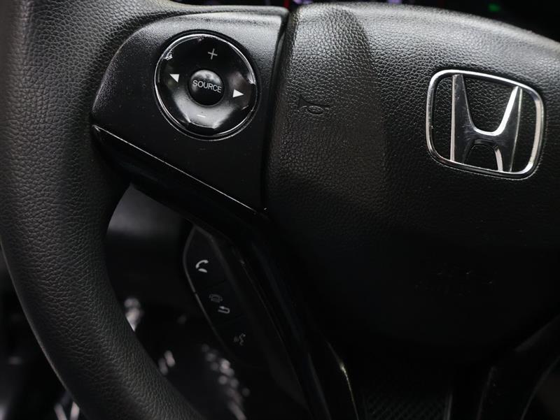 2022 HONDA HR-V LX
