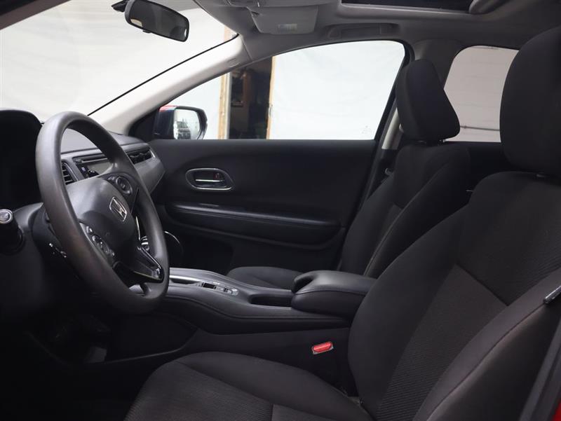 2017 HONDA HR-V EX