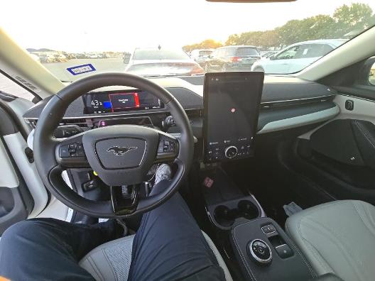 2023 FORD MUSTANG MACH-E Premium