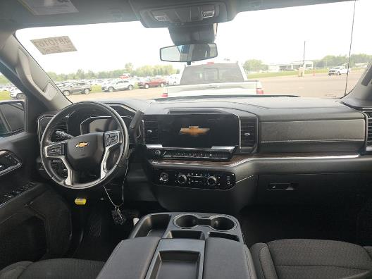 2024 CHEVROLET SILVERADO 1500 LT