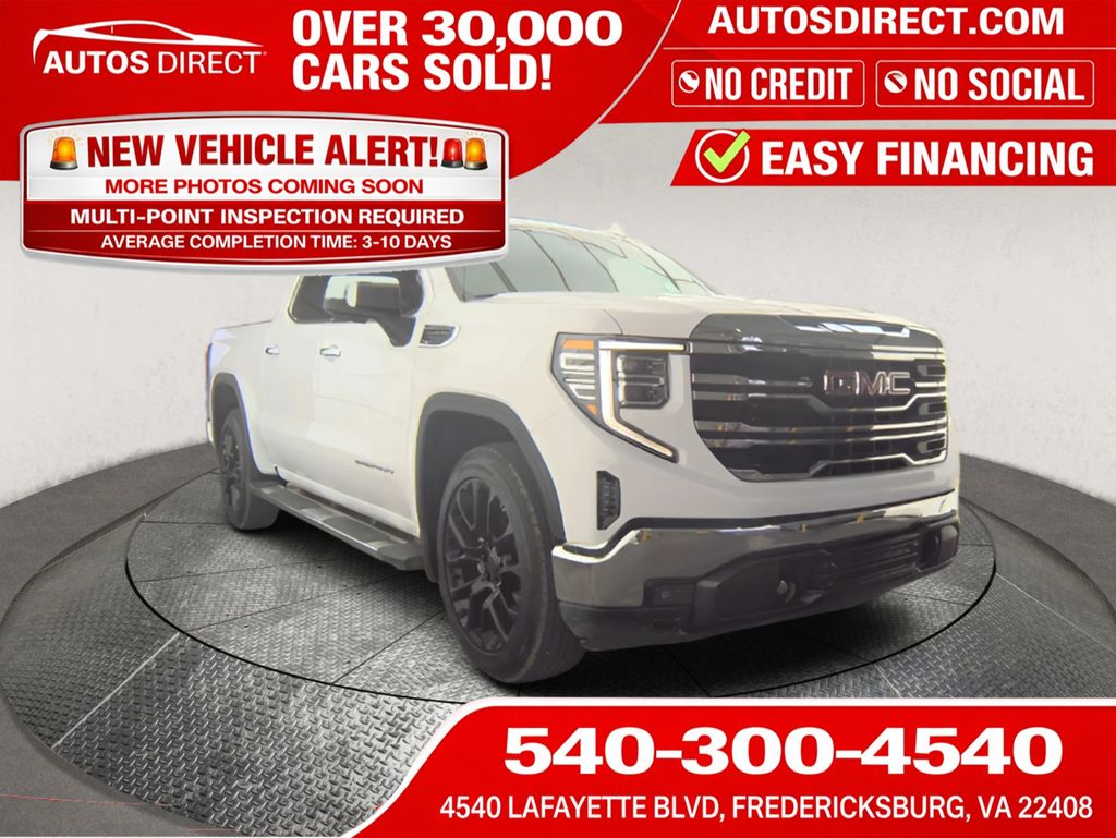 2024 GMC Sierra 4WD Crew Cab Short Box SLT's photo