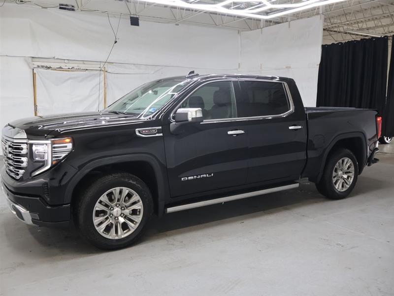 2024 GMC SIERRA 1500 Denali