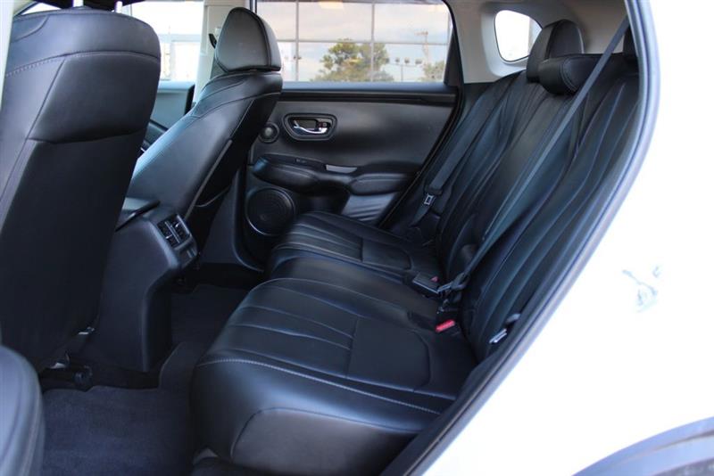 2025 ACURA ADX 