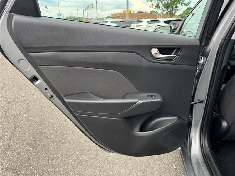2022 HYUNDAI ACCENT SE