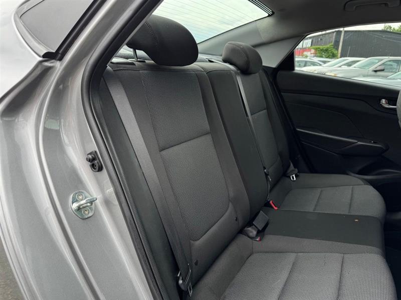 2022 HYUNDAI ACCENT SE