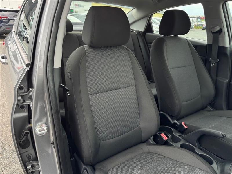 2022 HYUNDAI ACCENT SE