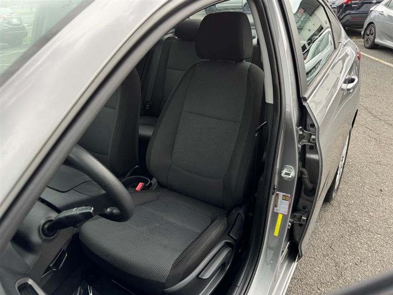 2022 HYUNDAI ACCENT SE