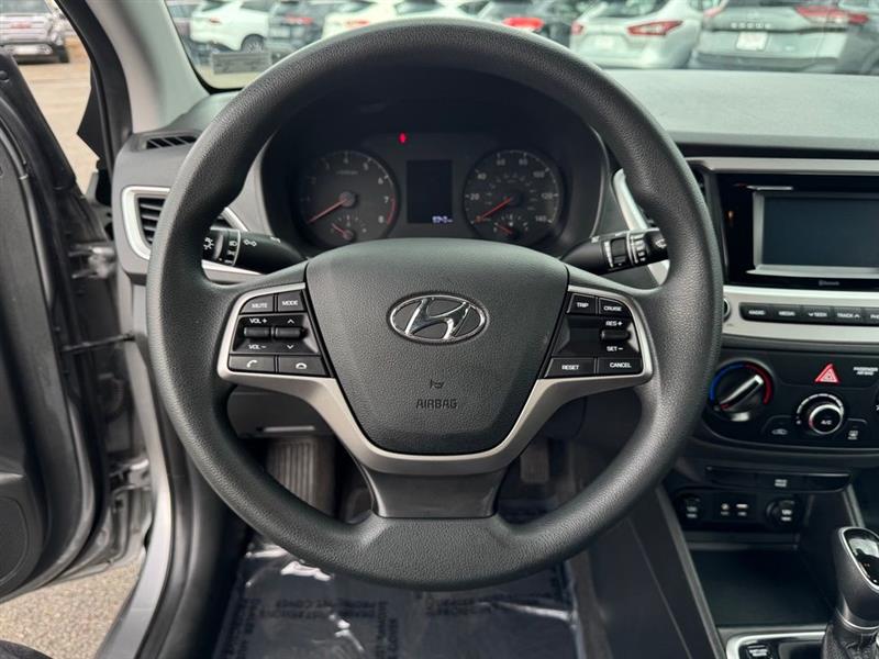 2022 HYUNDAI ACCENT SE