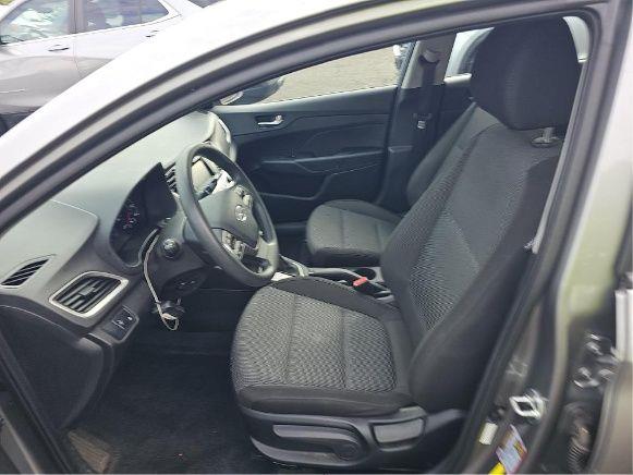 2022 HYUNDAI ACCENT SE
