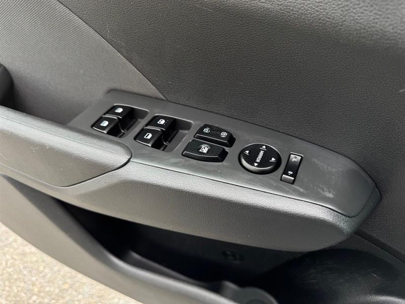 2022 HYUNDAI ACCENT SE