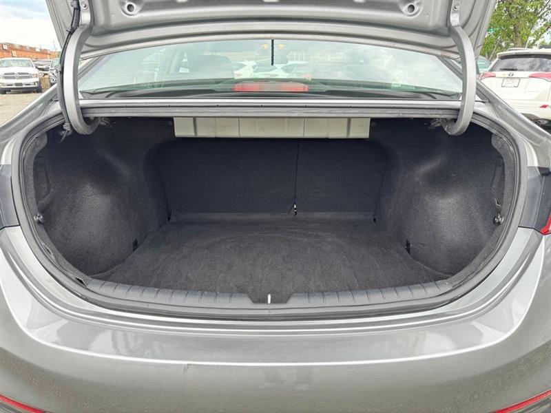 2022 HYUNDAI ACCENT SE