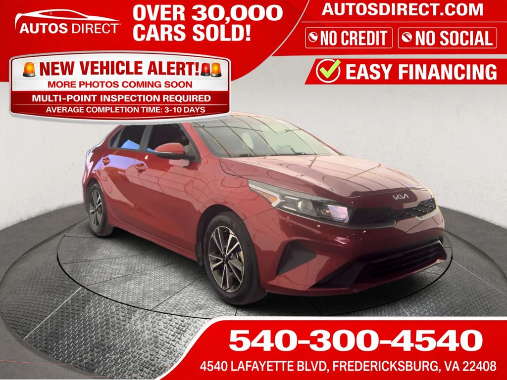 2023 Kia Forte LXS AT's photo
