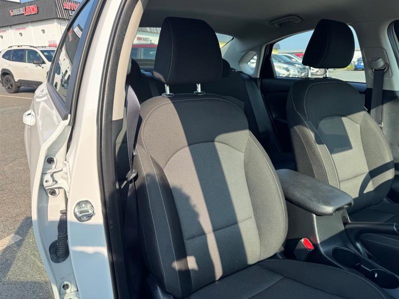 2024 KIA FORTE LX