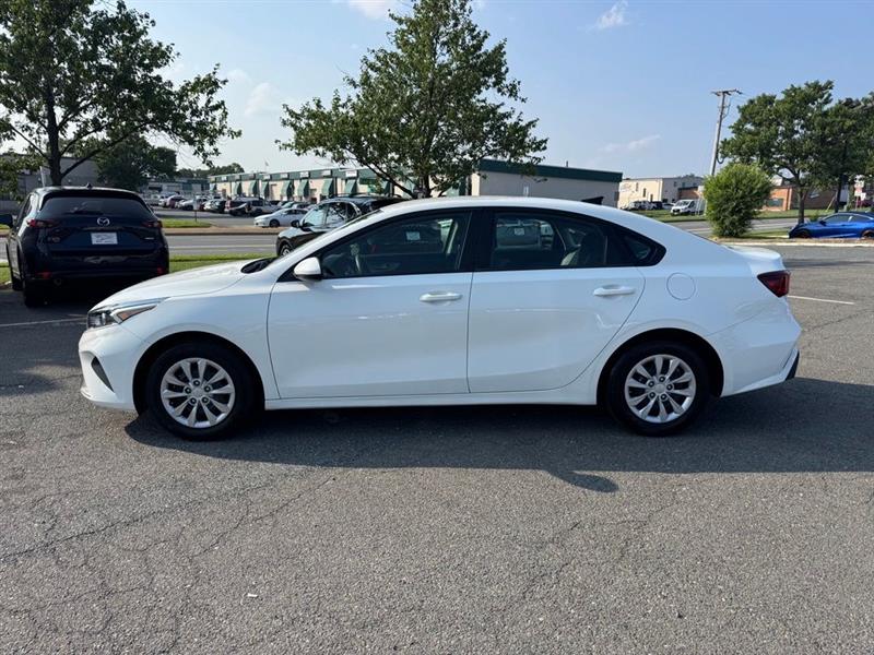 2024 KIA FORTE LX