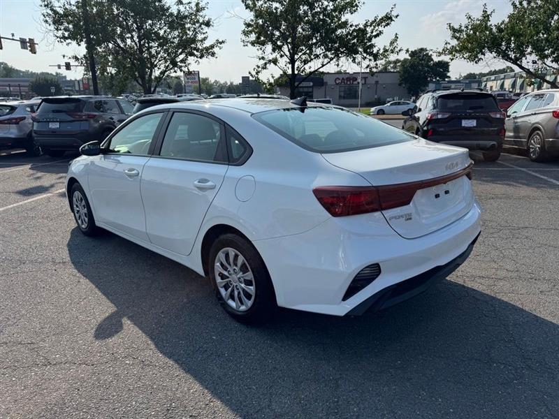 2024 KIA FORTE LX