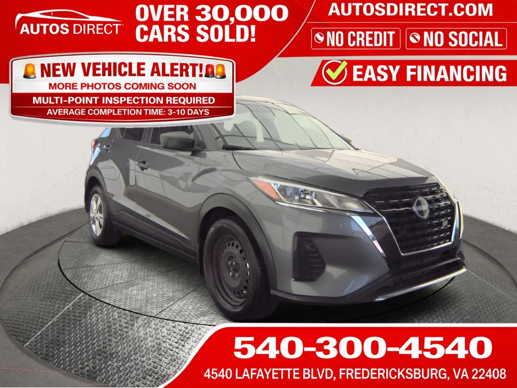 2025 Nissan Kicks Play 1.6 FWD's photo