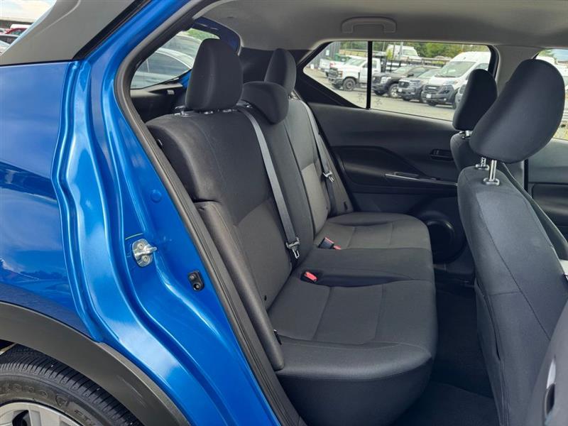 2024 NISSAN KICKS S