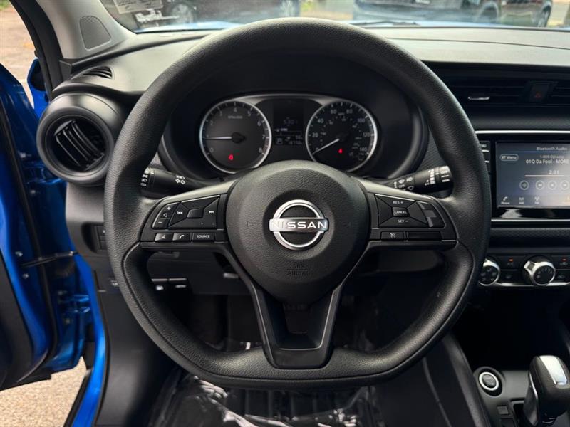 2024 NISSAN KICKS S