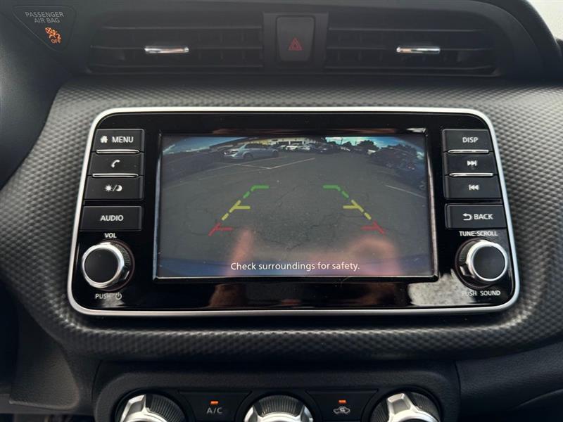 2024 NISSAN KICKS S