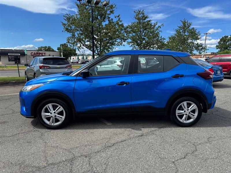 2024 NISSAN KICKS S
