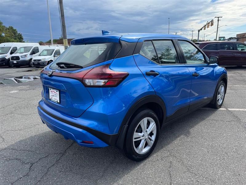 2024 NISSAN KICKS S