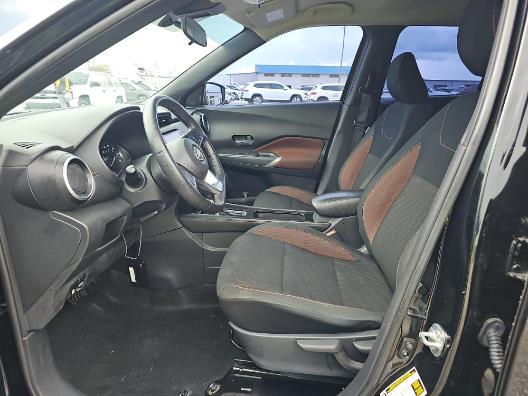 2024 NISSAN KICKS SR