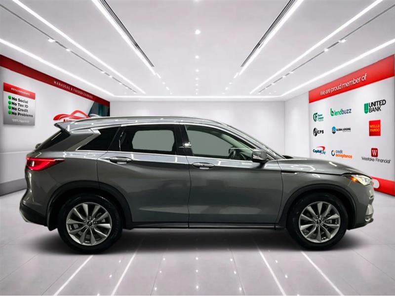 2022 INFINITI QX50 ESSENTIAL