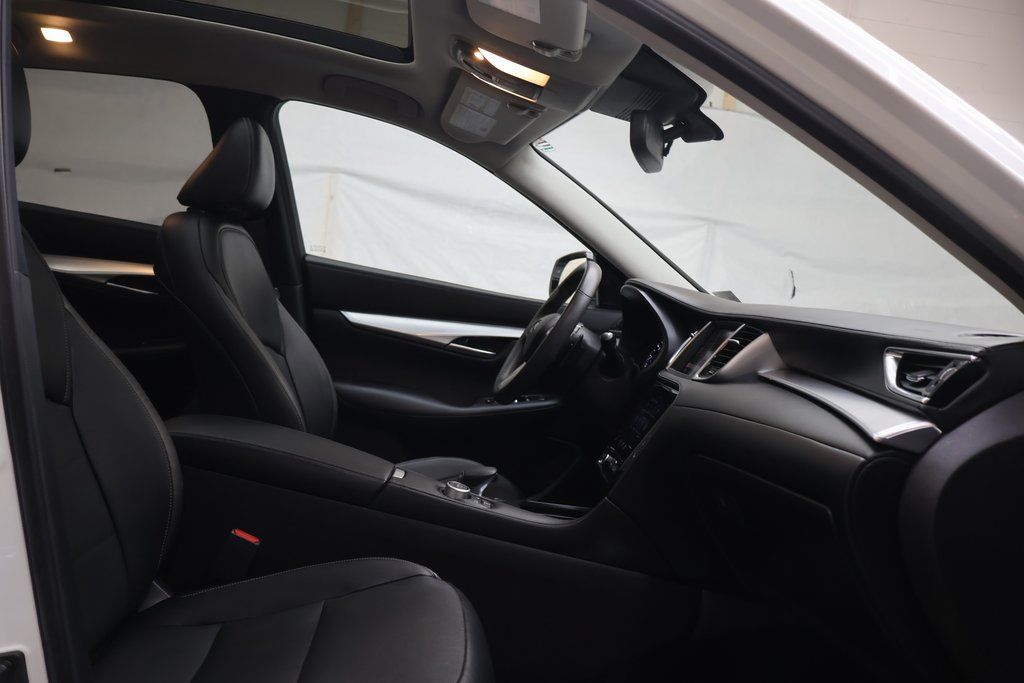2021 INFINITI QX50 Essential - Photo 10