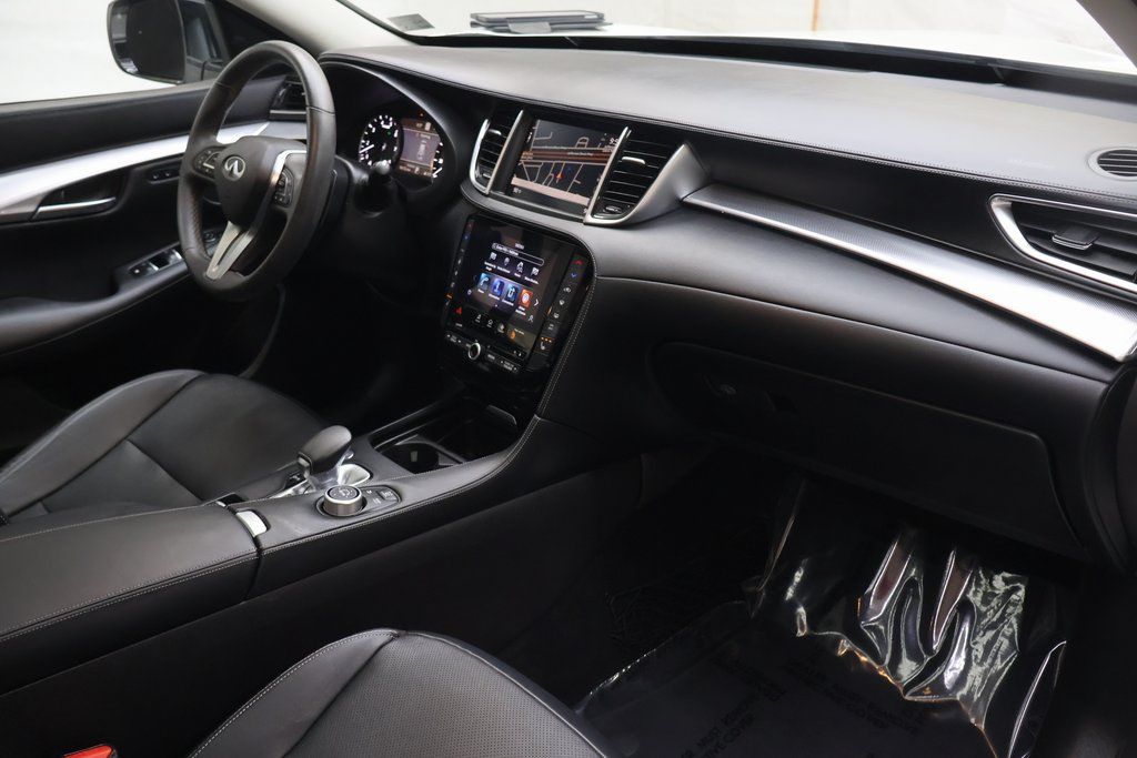 2021 INFINITI QX50 Essential - Photo 11