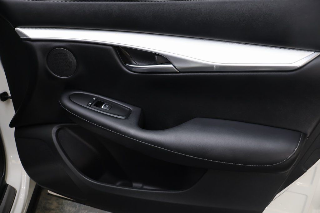 2021 INFINITI QX50 Essential - Photo 12