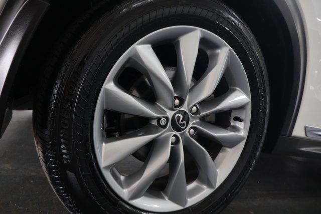 2021 INFINITI QX50 Essential - Photo 31